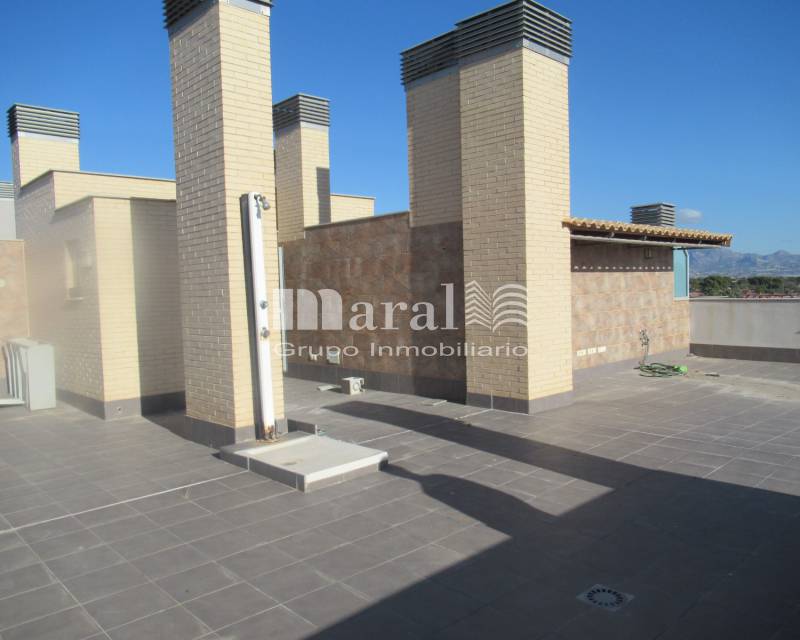 Ático - Alquiler - San Vicente del Raspeig - San Vicente del Raspeig